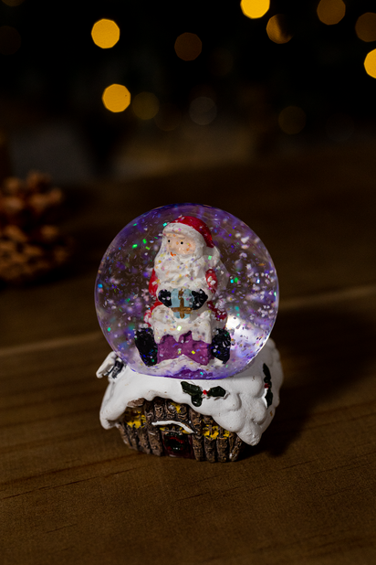Christmas Snow Globe Decoration Ornament LED Santa Figure Light Snowman Xmas